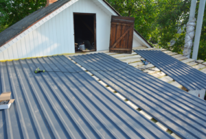 Tips to choose best roofing contractor - trusted roofing services